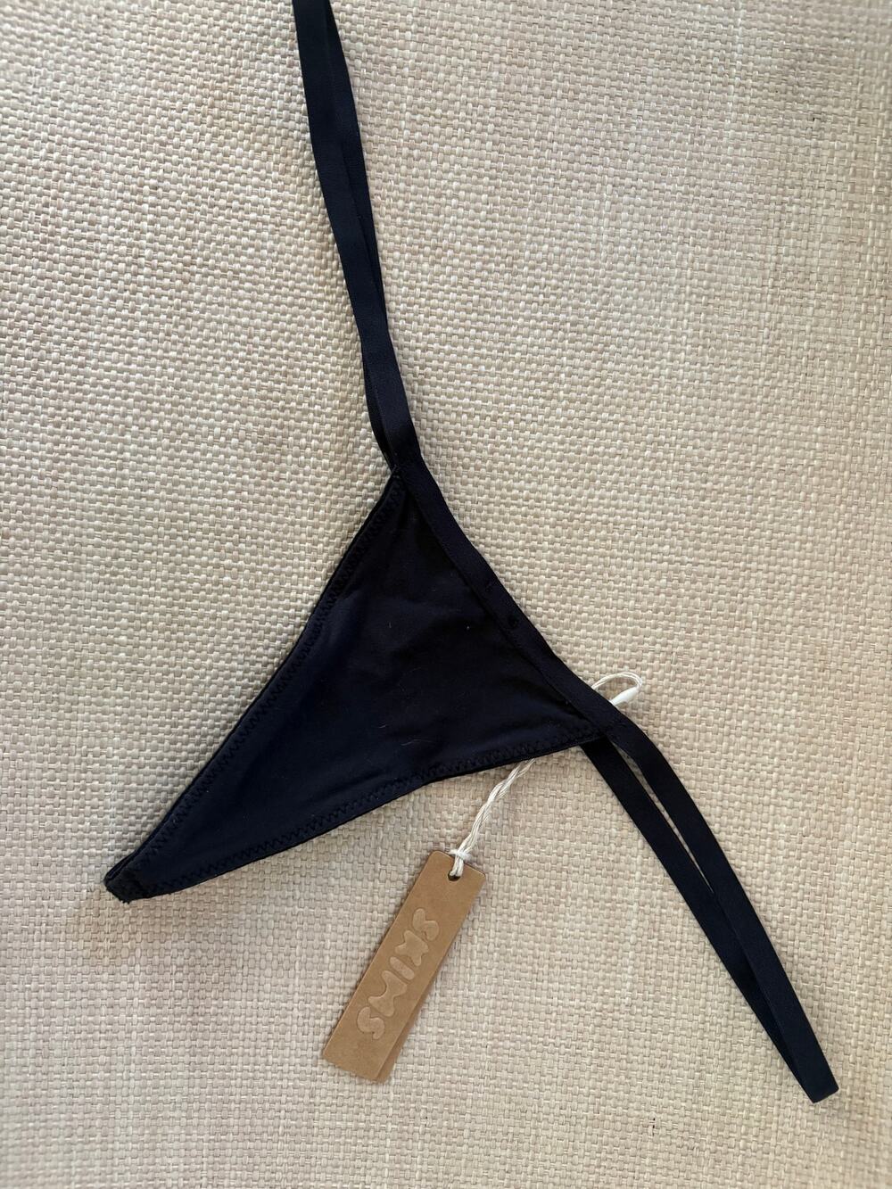 SKIMS Black Strappy Thong Panty Size M NWT Cutout Lingerie